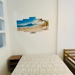 Apartamento Completo Na Quadra Da Praia Em Copacabana, 2 Camas , Ar Condicionado, Tv Netflix, Wifi 300Mb, Pauloangerami Pj160